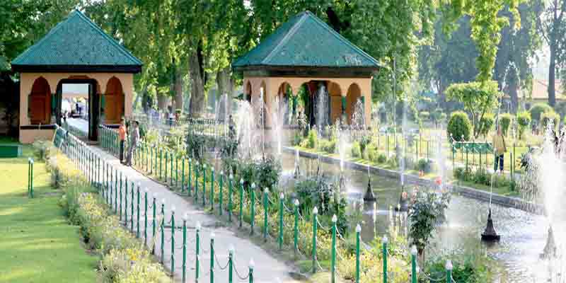 Shalimar-Bagh-Jammu-and-Kashmir